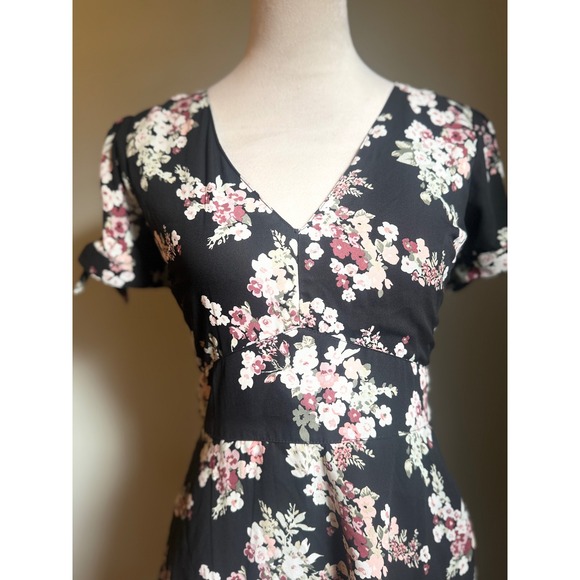 Abercrombie Fitch Black Floral Smocked Back Mini Dress Tie Sleeve boho Y2K fairy - Picture 2 of 6